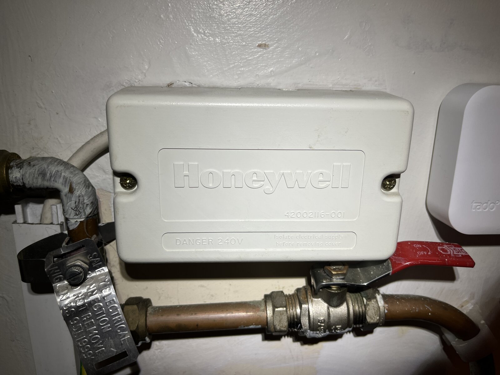 Honeywell 42002116-001 Junction box.JPG