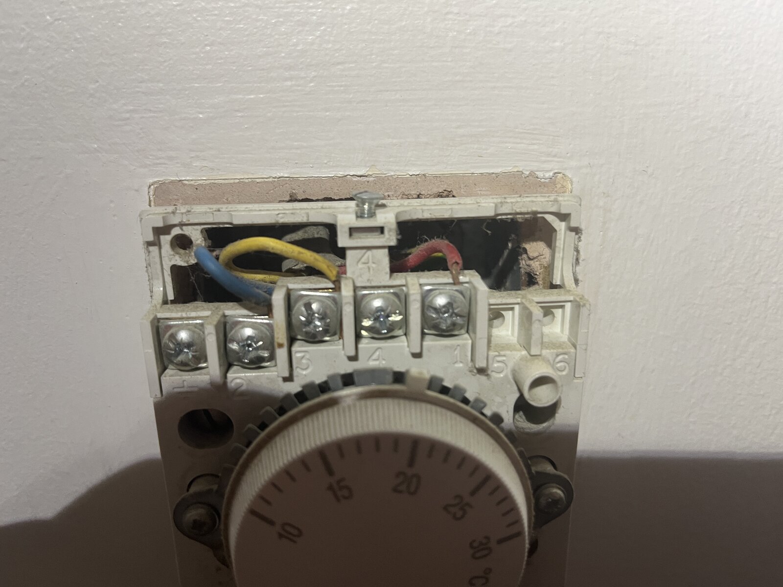 Honeywell T6360B1028.JPG