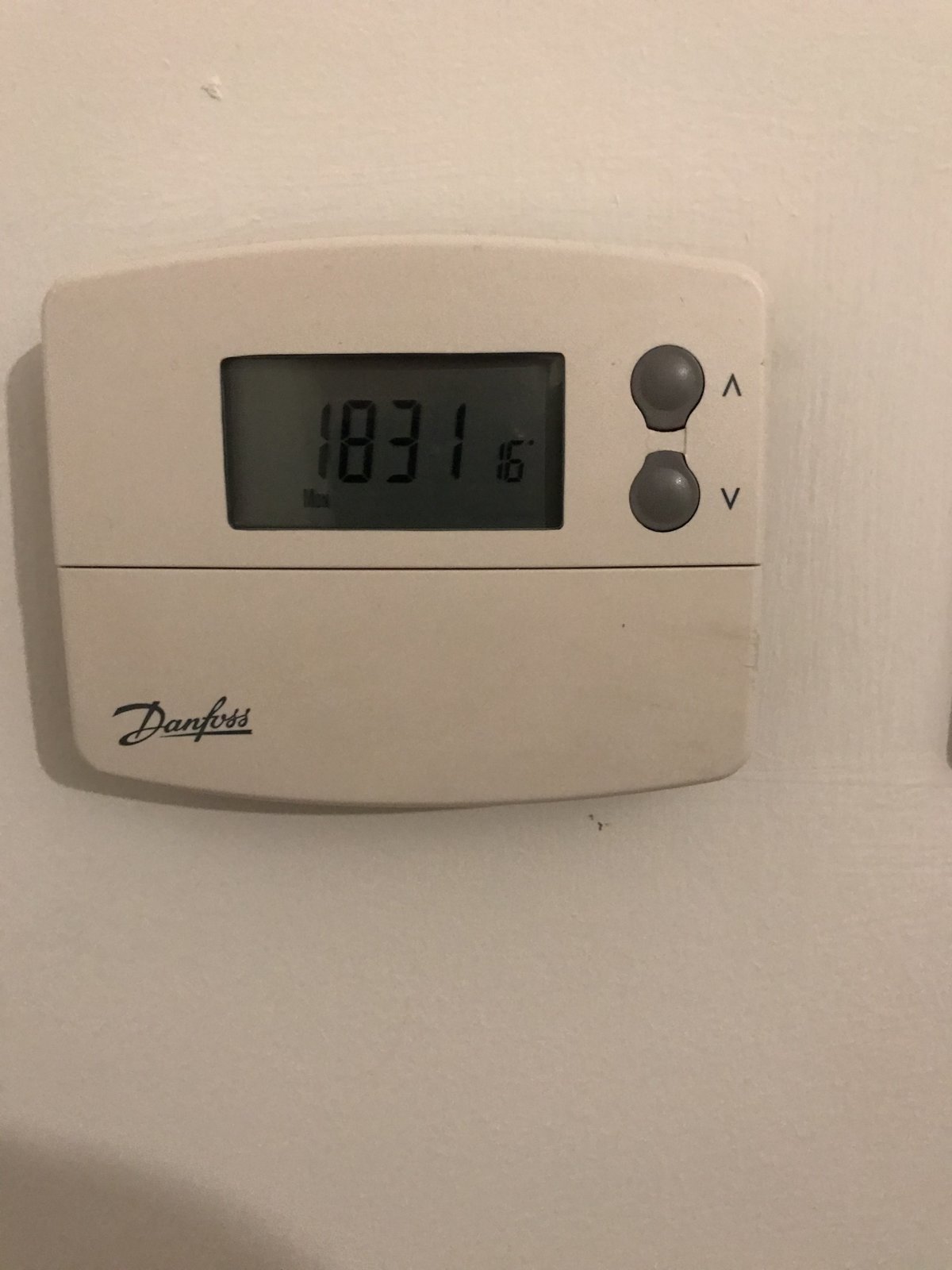 Thermostat.JPG